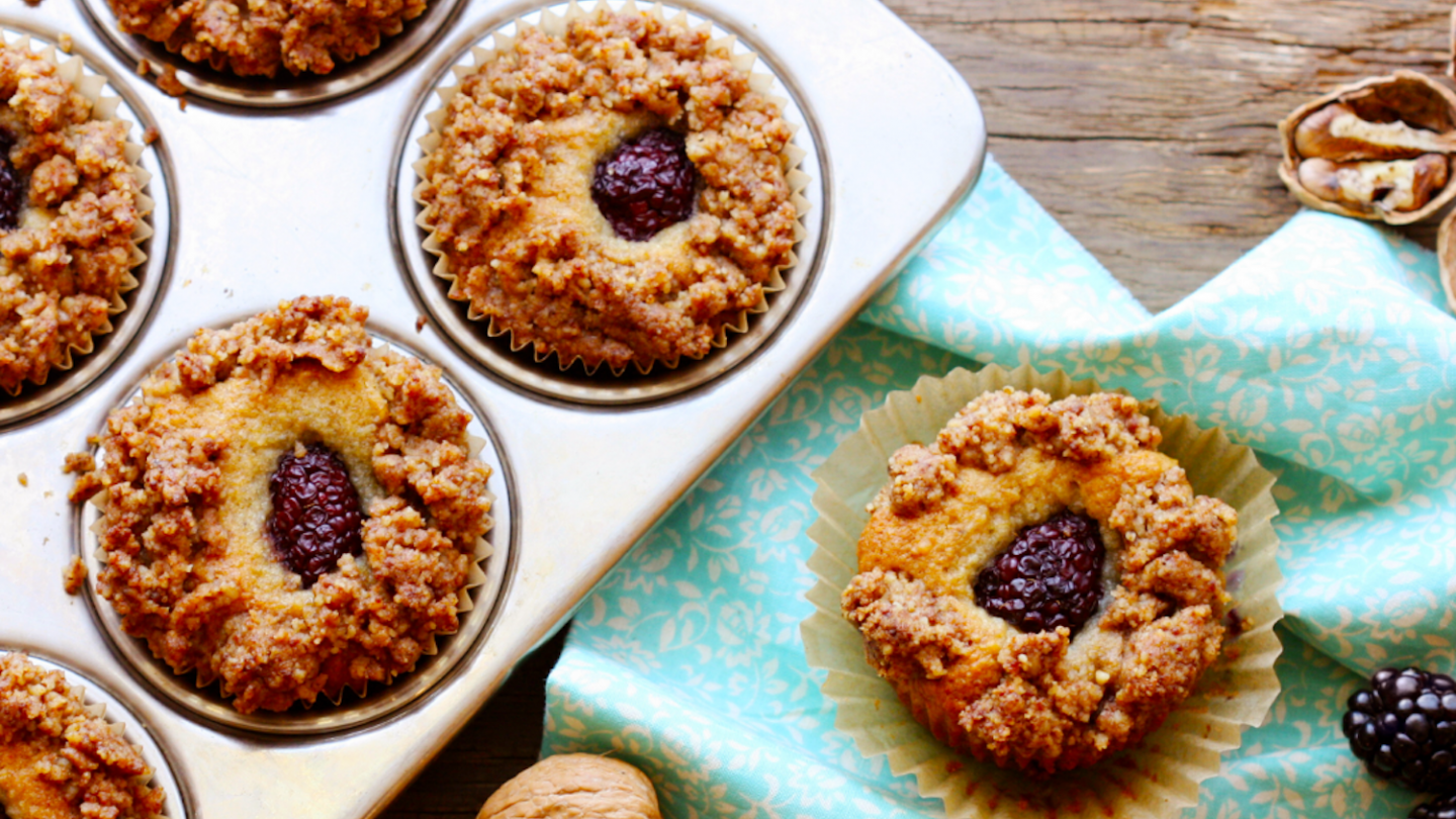 Muffins sans gluten aux mûres et aux amandes