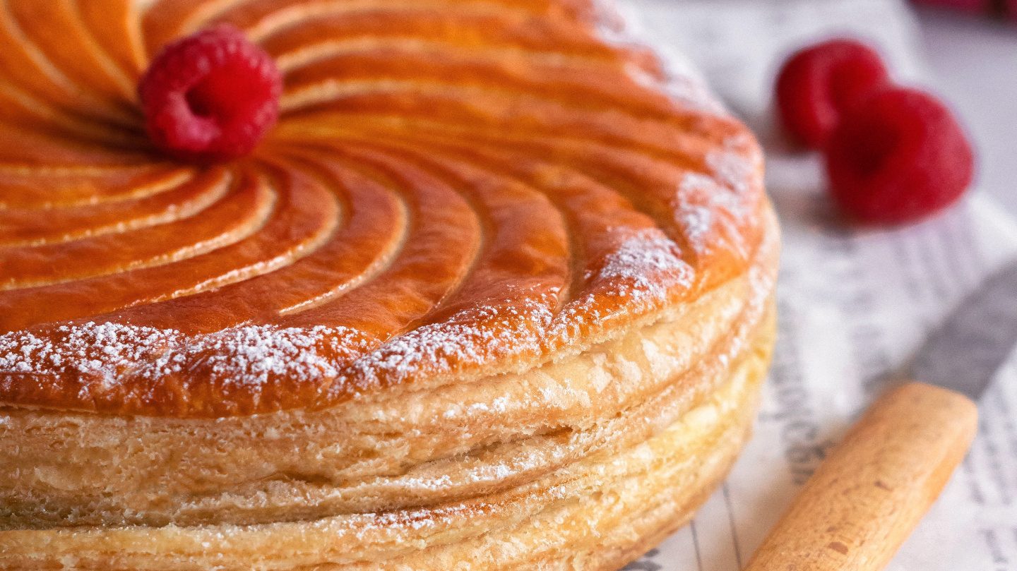 Galette des rois framboise & vanille  