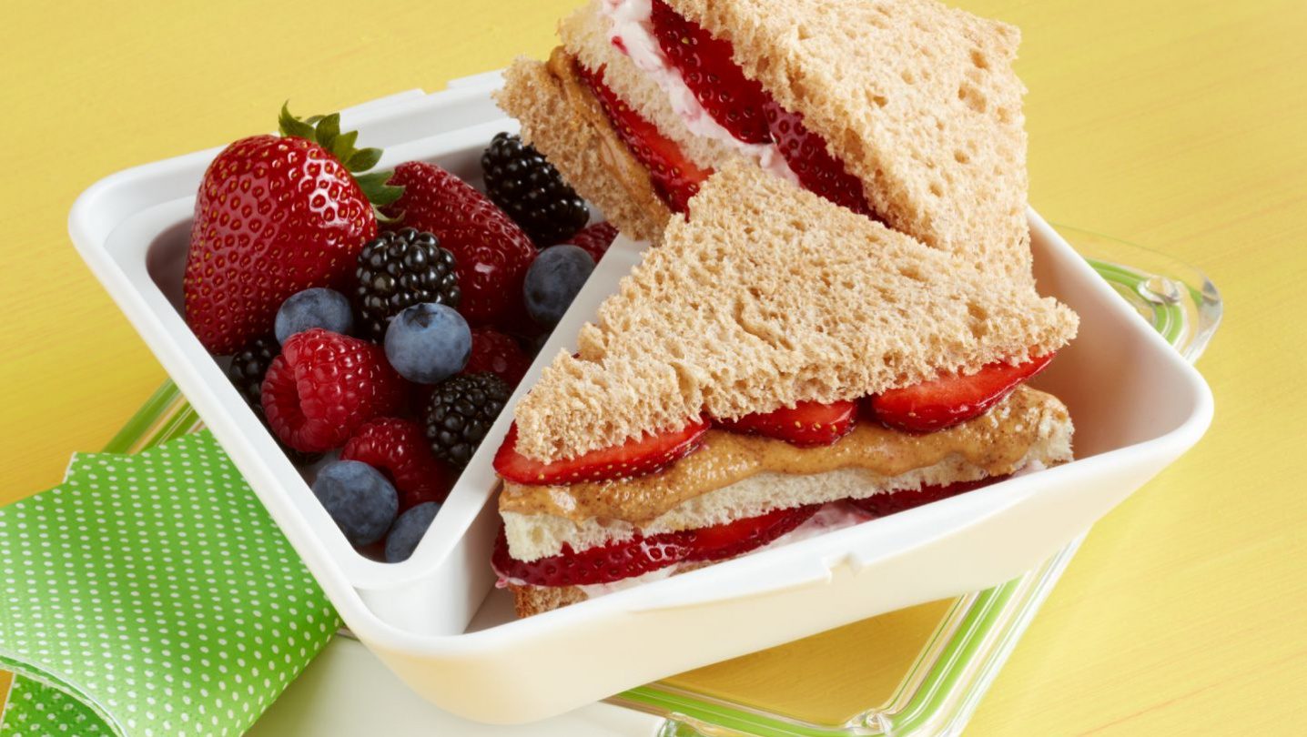 Club Sandwich aux fruits rouges