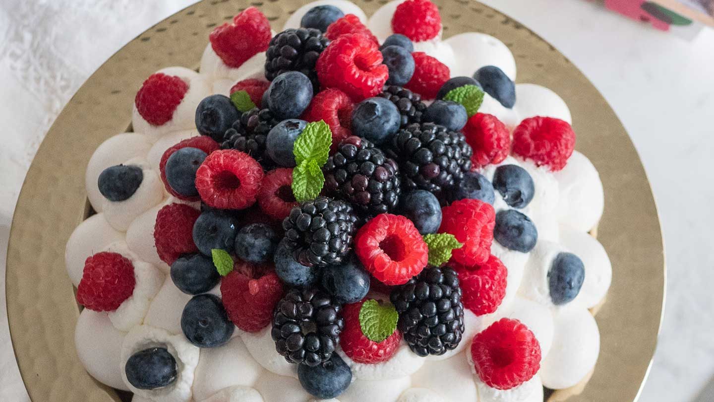 Pavlova aux fruits rouges